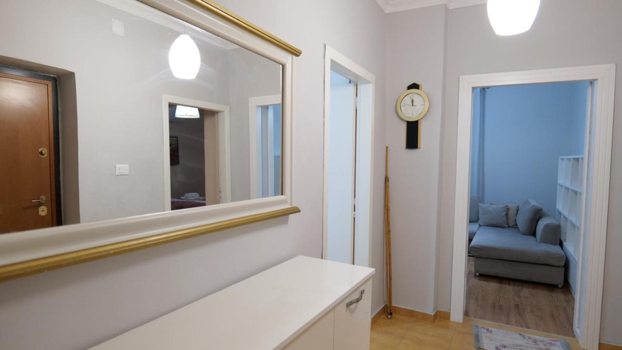 City center apartment Niko 04 - B&B Tirana