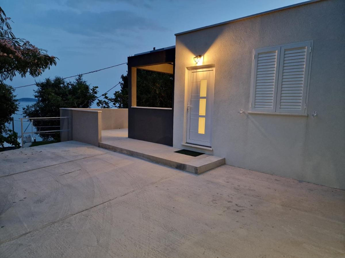 Summerhouse Liber - B&B Mlini