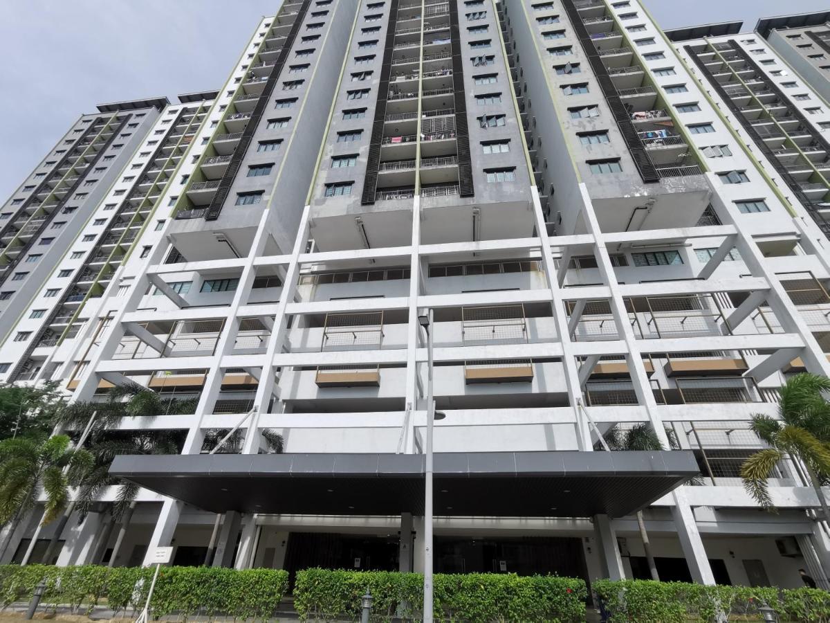 Enarahomes Shah Alam - B&B