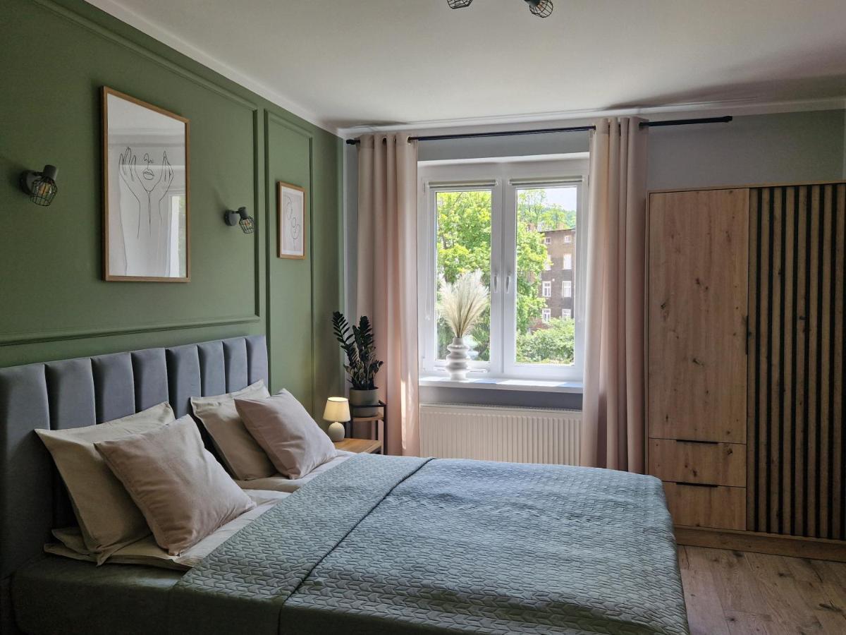 Apartament Helena ul. Świętojańska 12/6, Jelenia Góra - B&B