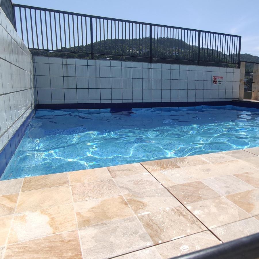 AP Refúgio Enseada - Bed and Breakfast Guarujá