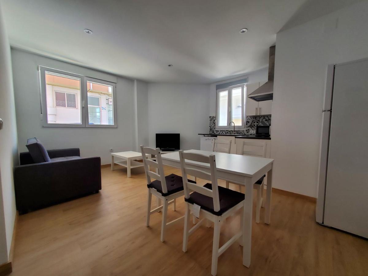 One-Bedroom Standard Apartment