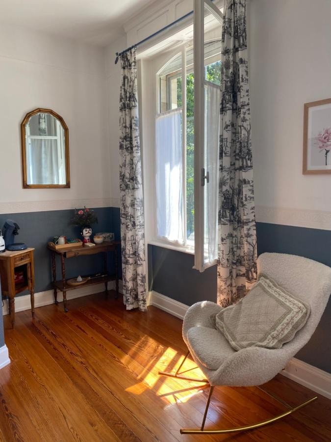 Chambre Deluxe (2 Adultes + 1 Enfant)