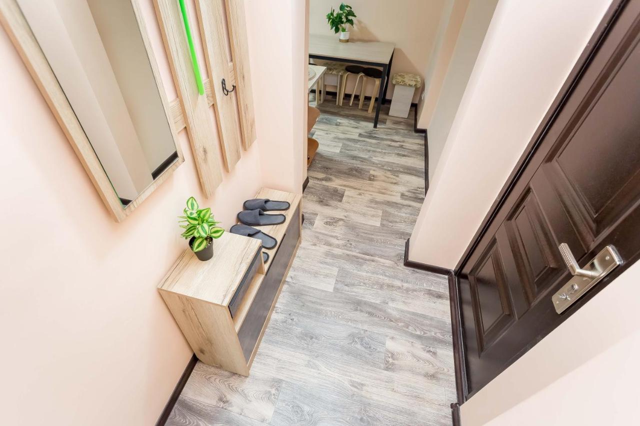 ЖК Жастар Атамекен ЦЕНТР ГОРОДА, ОТЛИЧНАЯ ЛОКАЦИЯ - Bed and Breakfast Alma-Ata