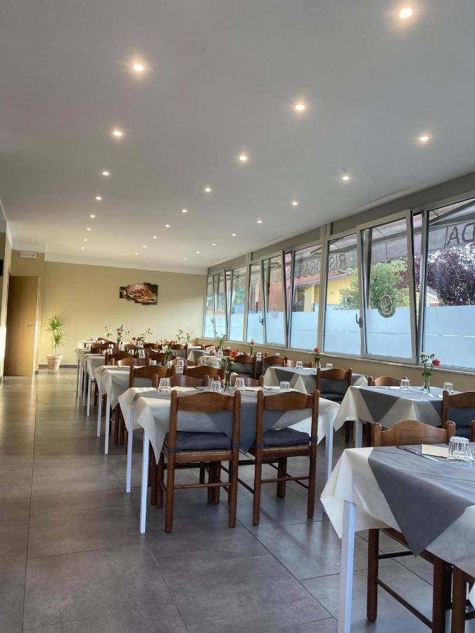 Locanda ristorante pizzeria San Quirico - Bed and Breakfast Barbarasco