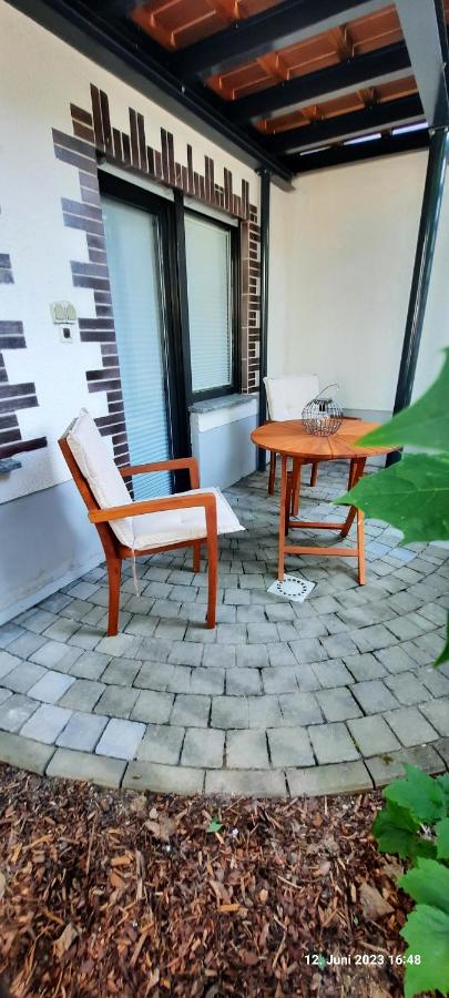 Hochwertiges Apartment mit 3 Räumen und Terrasse statt Hotelzimmer - Festung zu Ketghe, Nähe Koblenz - Chambres d'hôtes Kettig