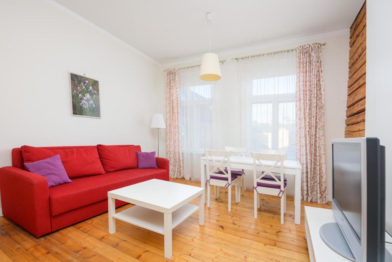Ringi Heritage Old Town Residences - The Log Wall Apartment - Terrace & Parking - Ferienwohnung Pernau