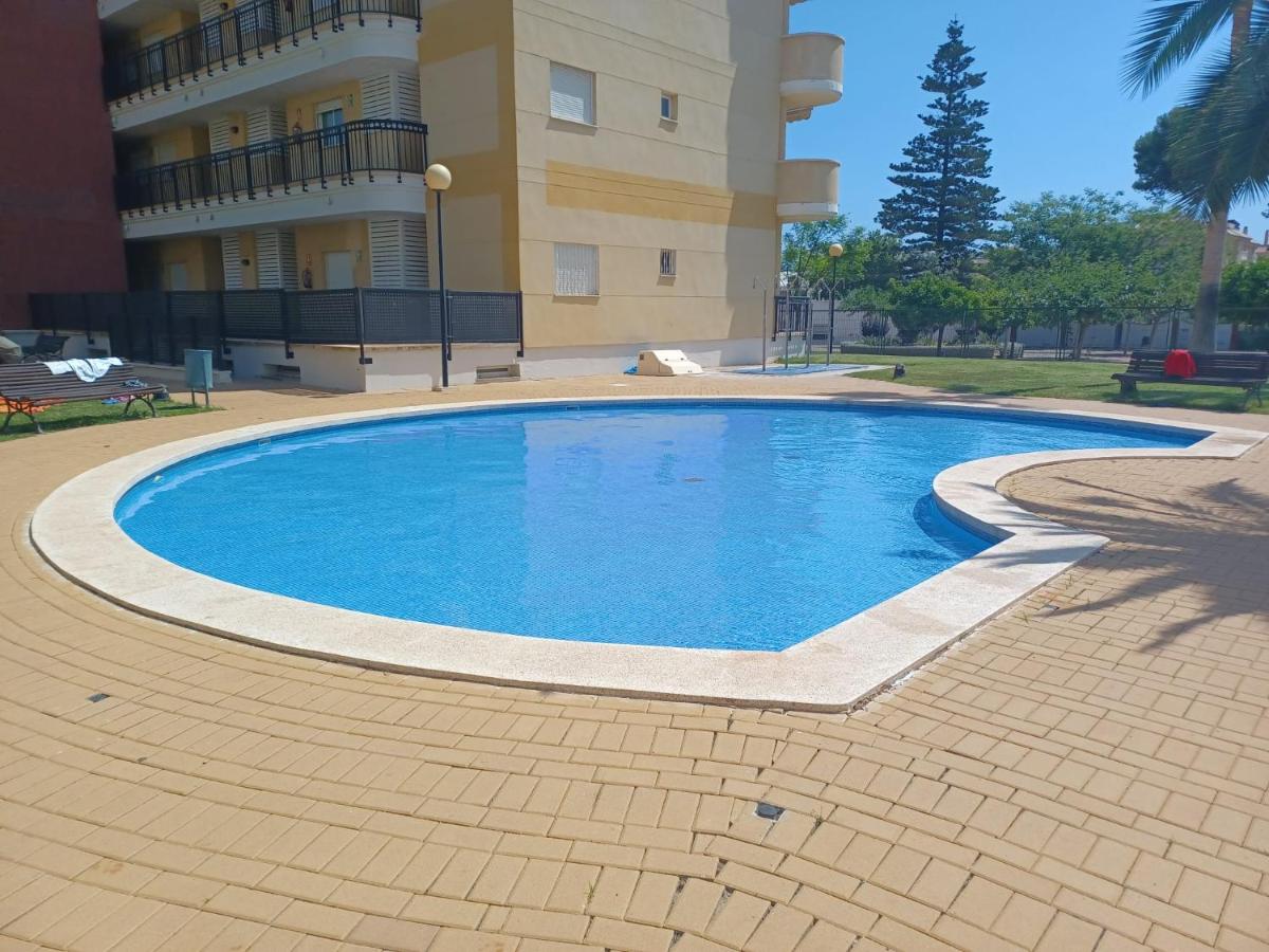 Apartamento con piscina y cerca de la playa - B&B