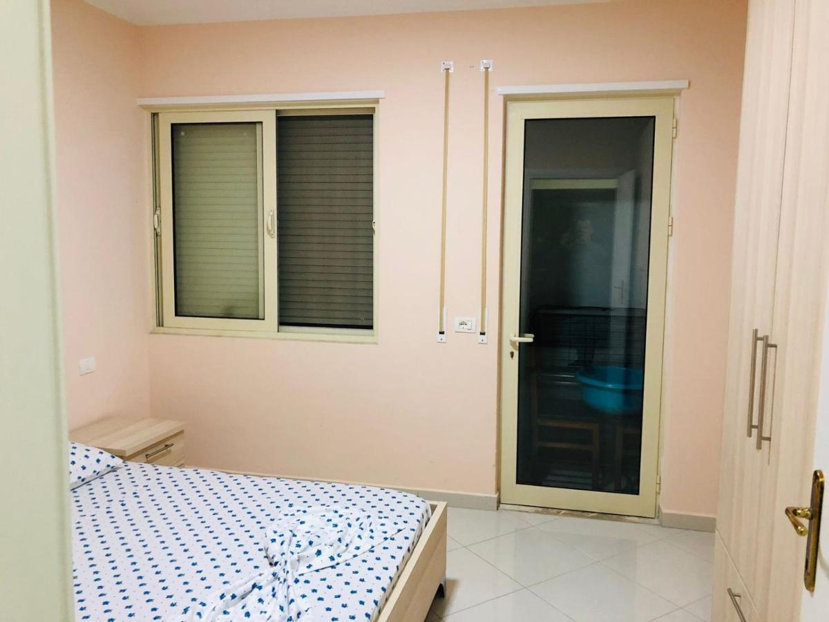 Apartamento con balcón