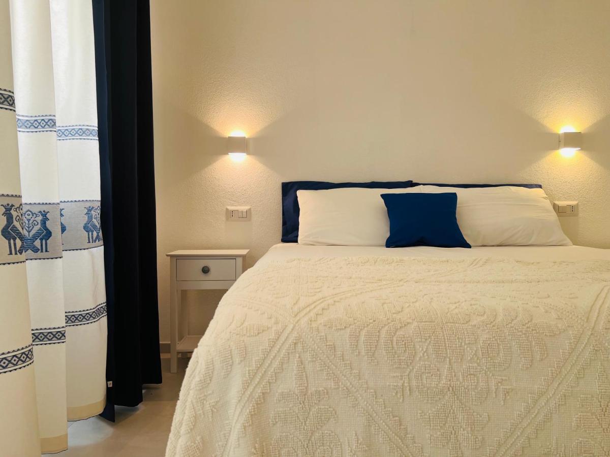 Via Giardini Rooms - B&B
