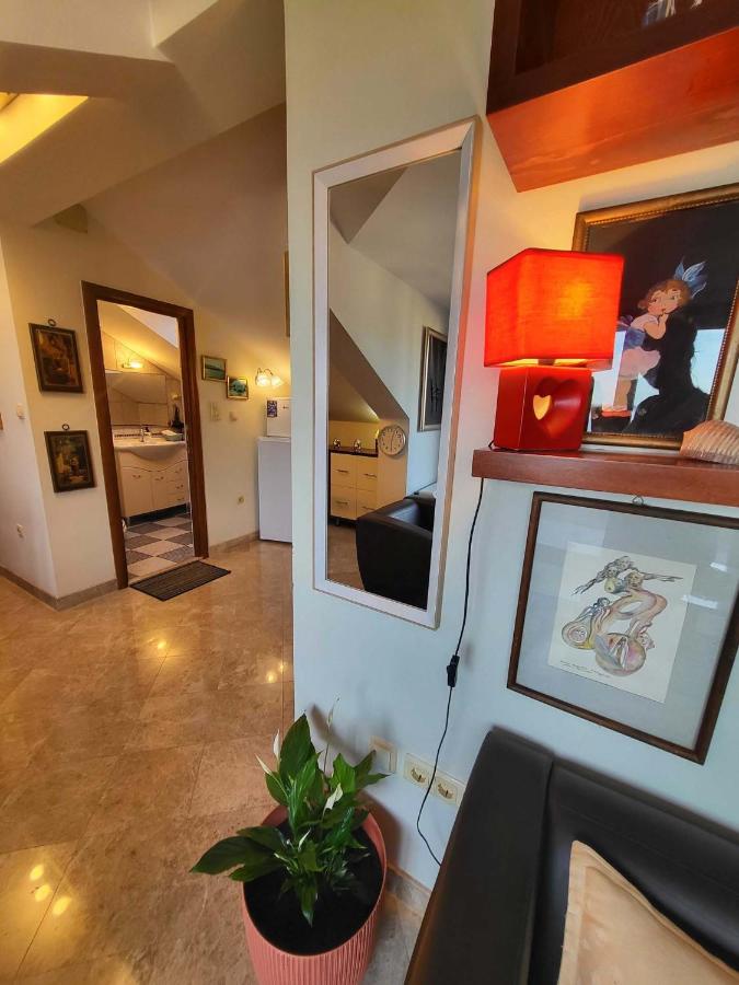 Appartement met 2 Slaapkamers en Uitzicht op Zee