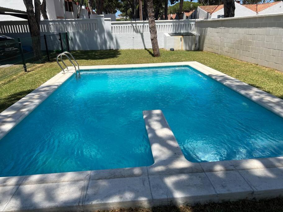 Chalet Urb Doña Violeta 500m Mar - Bed and Breakfast Chiclana de la Frontera