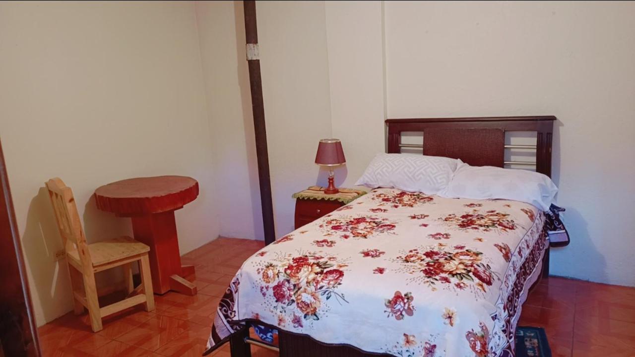Habitación con baño compartido - Cama grande