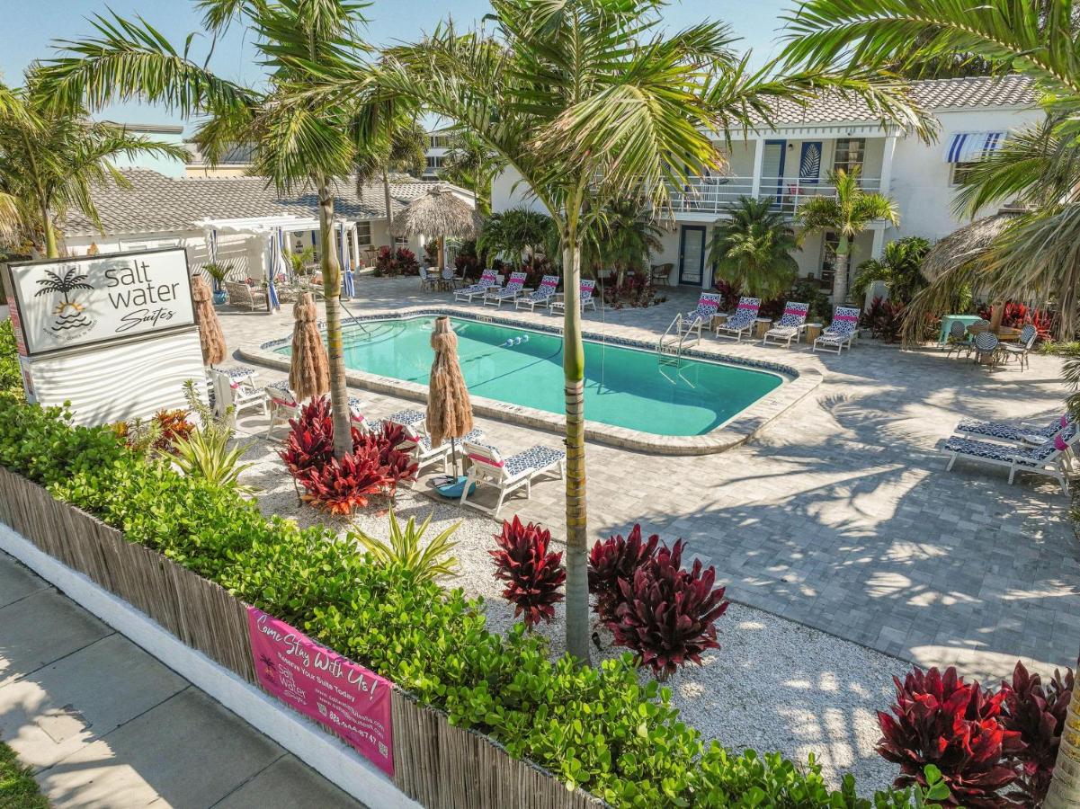 B&B Redington Shores - Salt Water Suites 01 - Coconut Palm 1BR Suite - Bed and Breakfast Redington Shores