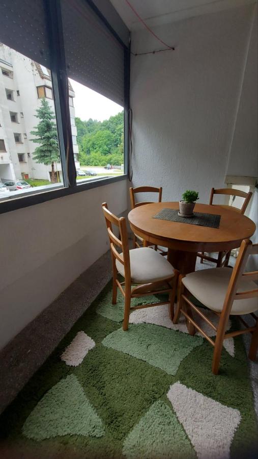 Apartman Gold - Ferienwohnung Tuzla