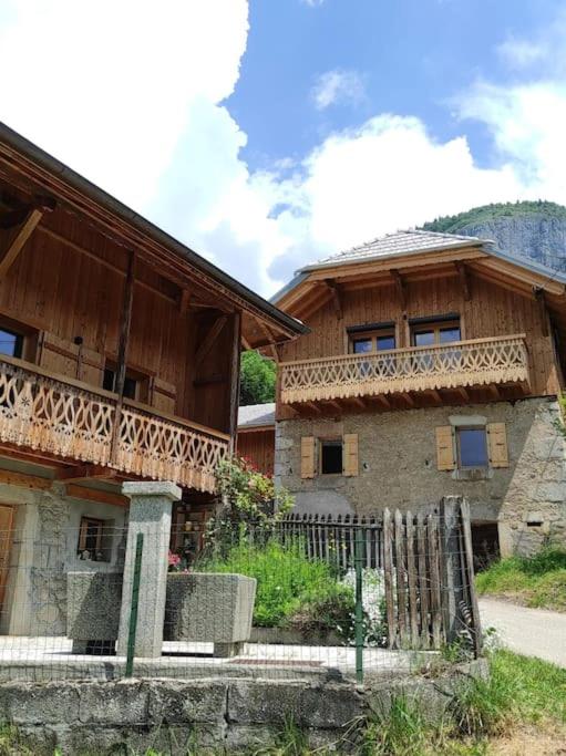 L'échappée Belle en Montagne - site location-chalet - Ferienwohnung