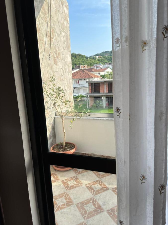 Appartamento con Balcone