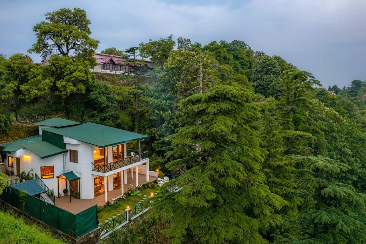 B&B Mussoorie - StayVista Mellow Cottage Scenic view near Mall Road - Bed and Breakfast Mussoorie