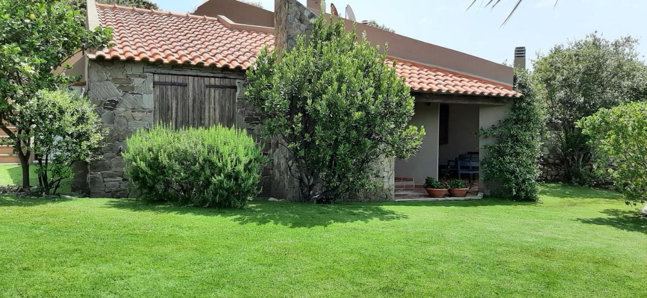VILLETTA AIRES - B&B Chia