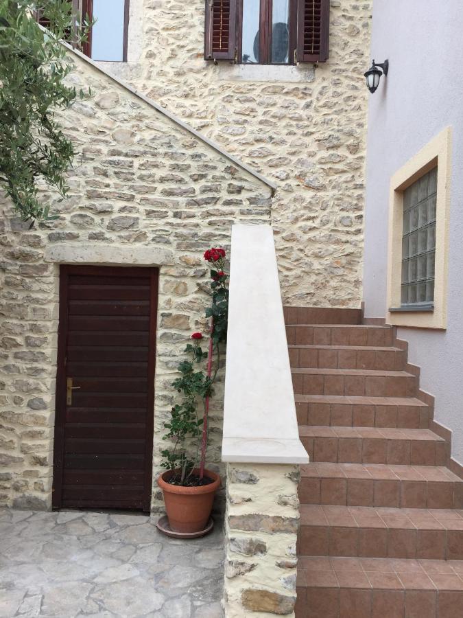 Apartment Kairos - B&B Zadar