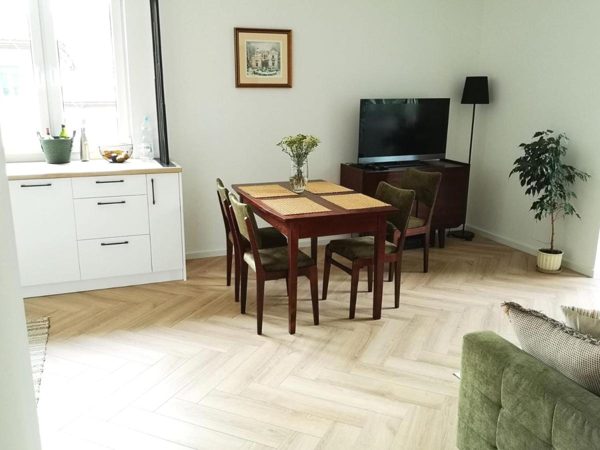 Apartament Nałęczowski Zakątek - B&B Nałęczów