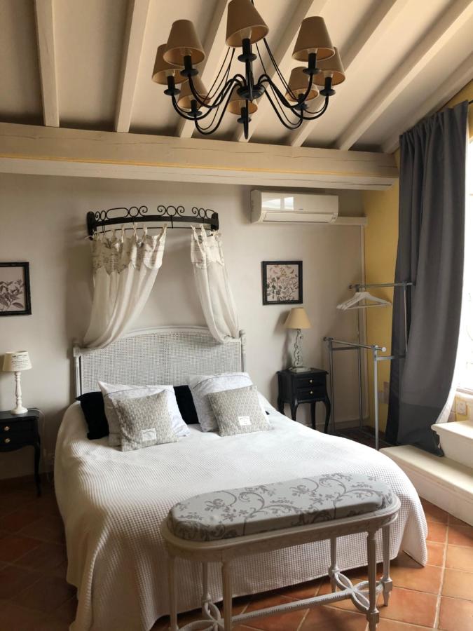 Entre vignes et dentelles - B&B Courthézon