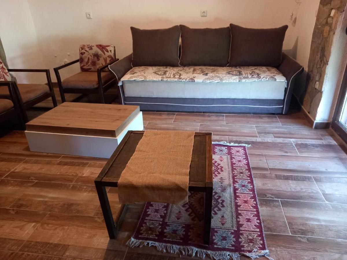 Appartamento con Bagno in Comune 