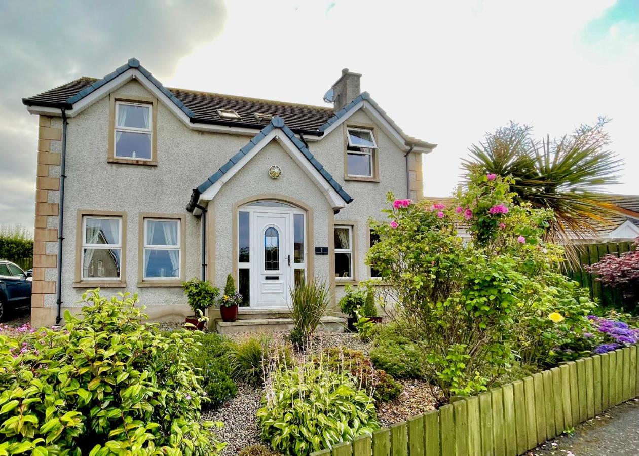 B&B Cushendall - Mount Edwards Hill Guest Accommodation - Bed and Breakfast Cushendall