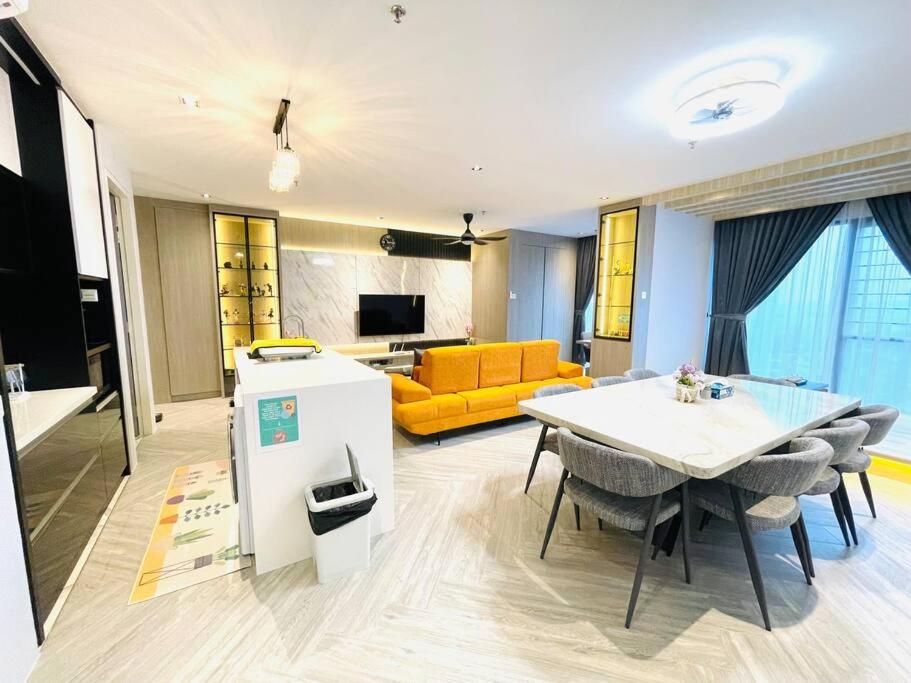 Lumi Tropicana Petaling Jaya 0102 Golf View - B&B Petaling Jaya