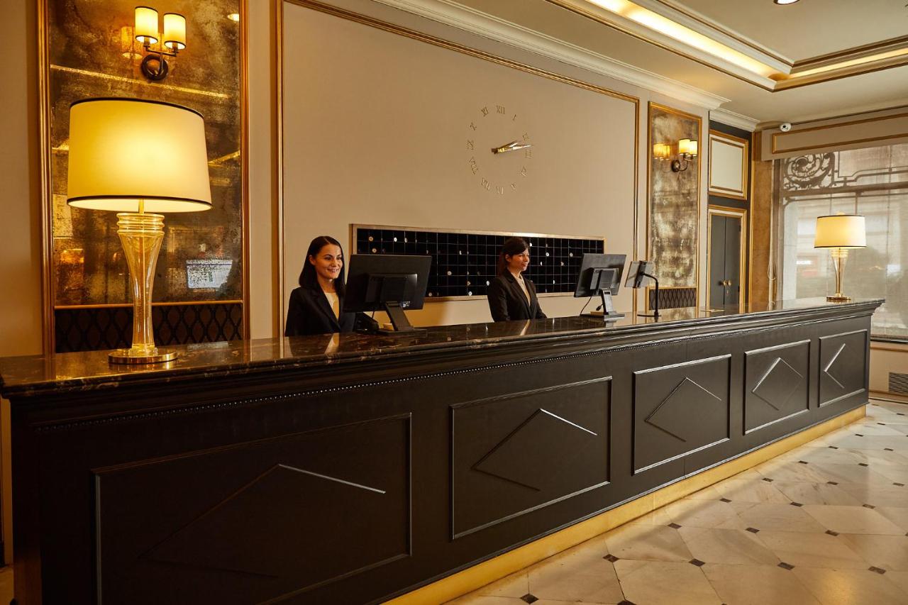 Barcelona El-Avenida-Palace-Hotel exterior