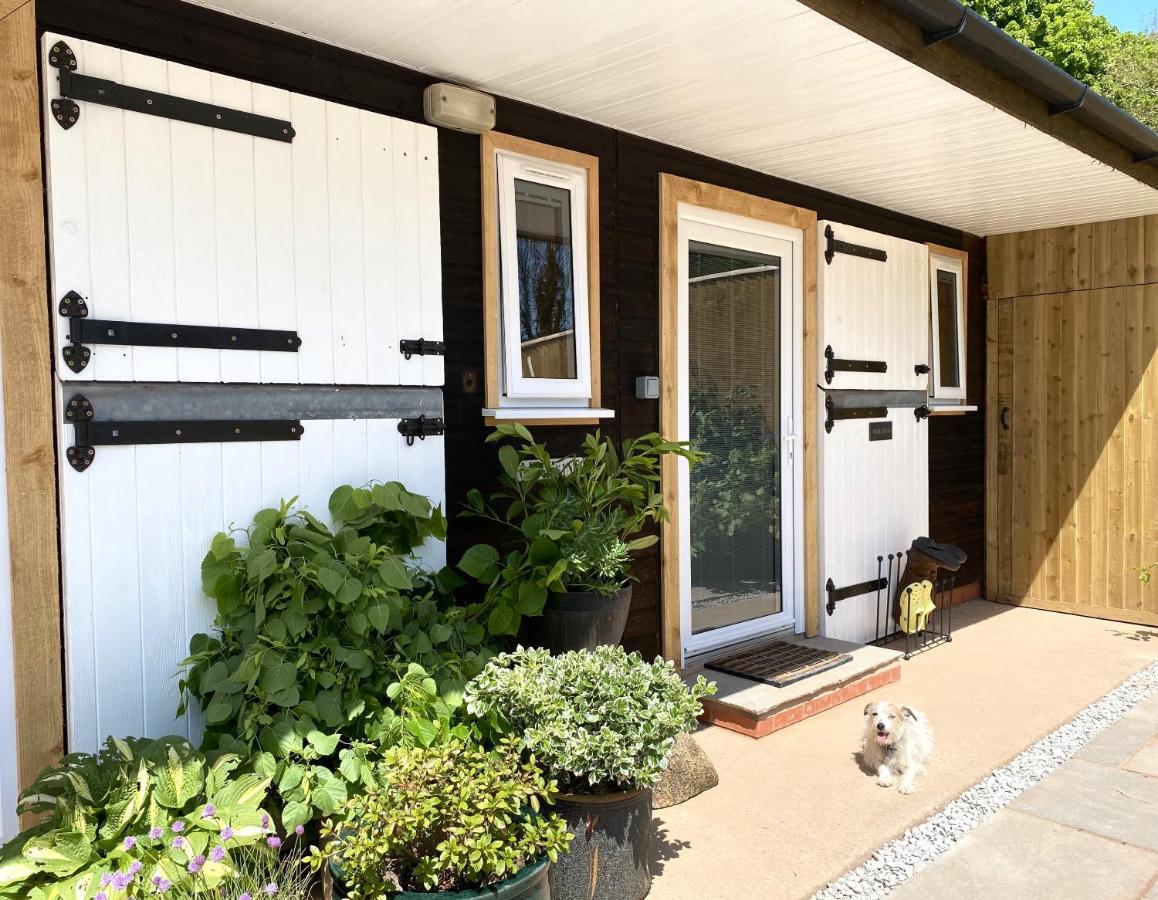 TVF Stable Suites - Bed and Breakfast Bishops Lydeard