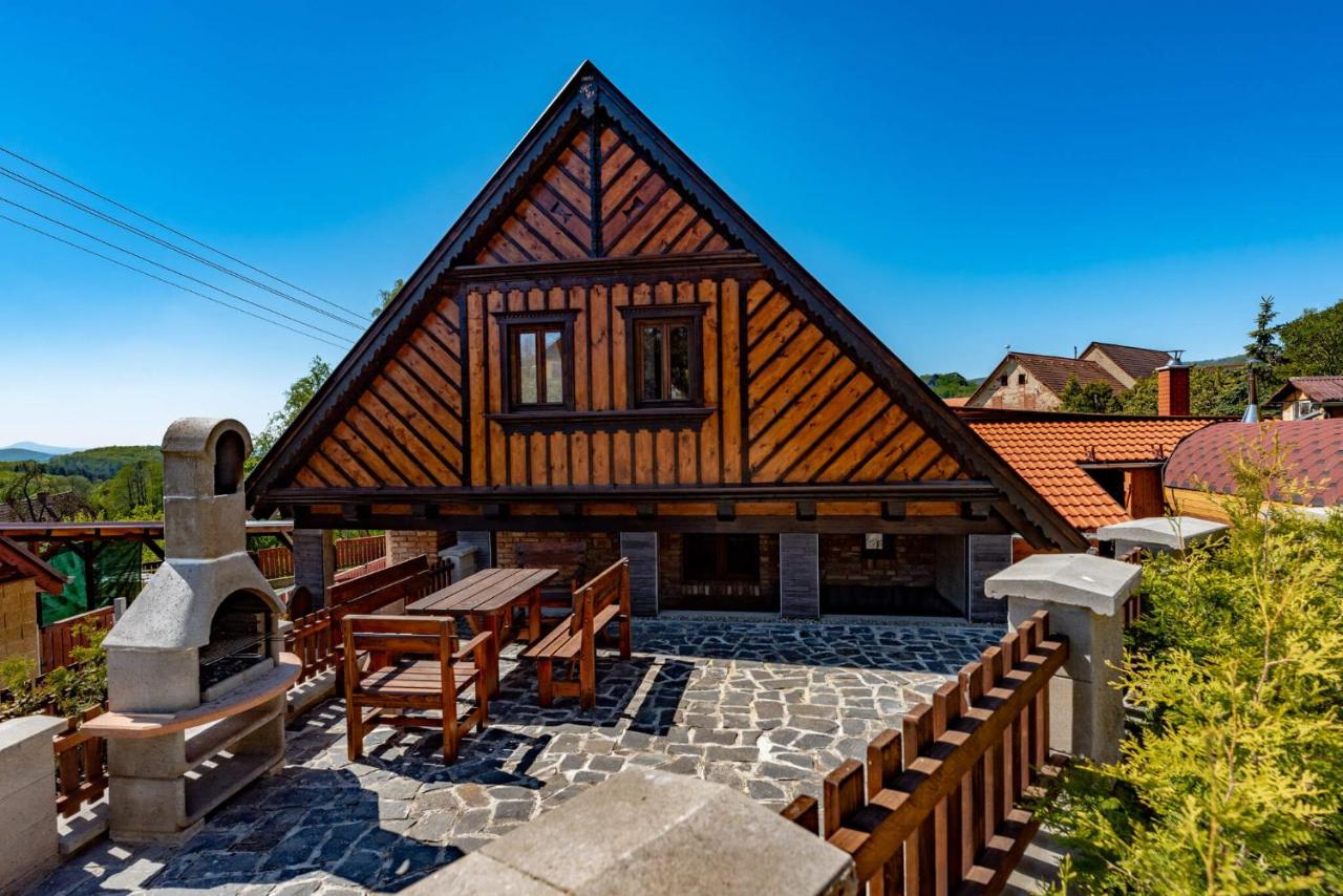 B&B Třebušín - Apartmány Třebušín - Bed and Breakfast Třebušín