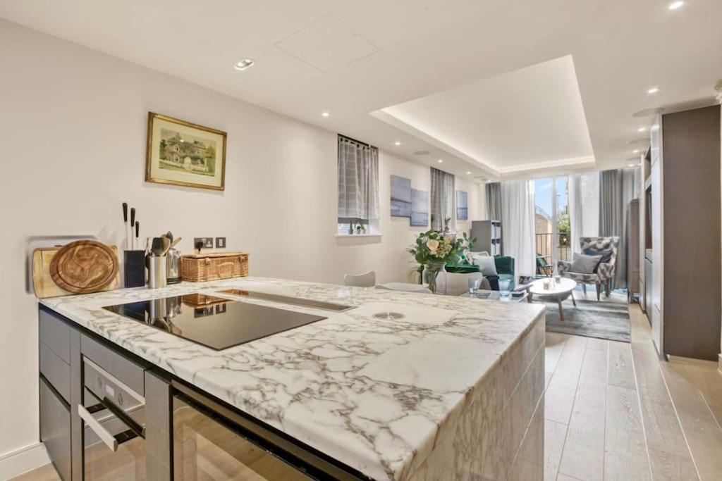 Canal Side Luxury 1 Bed Chelsea - B&B