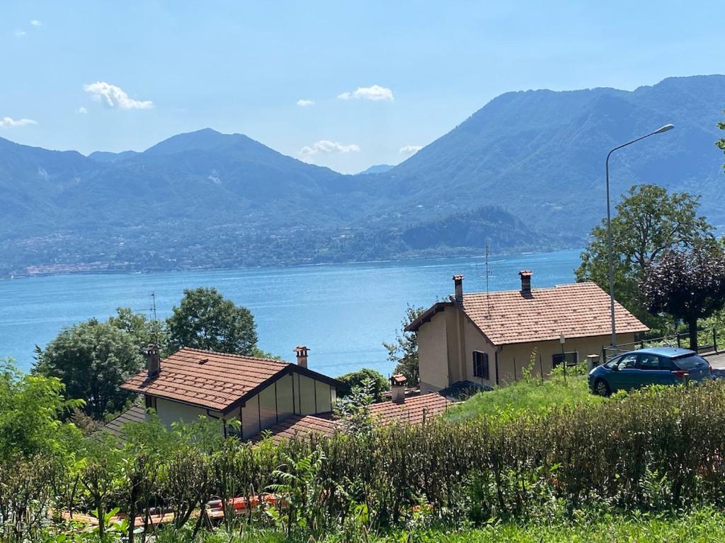 B&B Oggebbio - Villa di paese - Splendida vista lago Maggiore - Bed and Breakfast Oggebbio