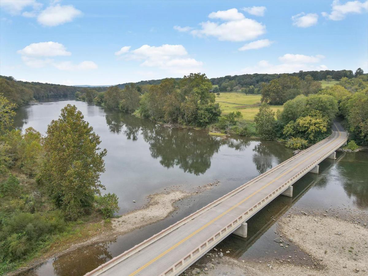 New! Sapphire Ridge Escape to Shenandoah River - B&B
