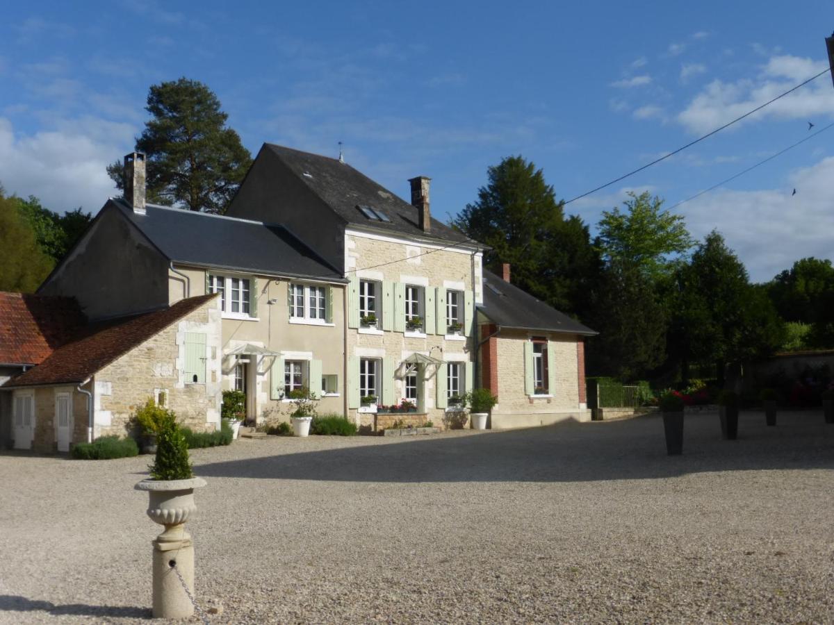 B&B Druyes-les-Belles-Fontaines - Domaine du Bouloy - Bed and Breakfast Druyes-les-Belles-Fontaines