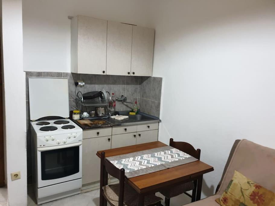 Warm & Welcoming Vele Residence - Bed and Breakfast Bar