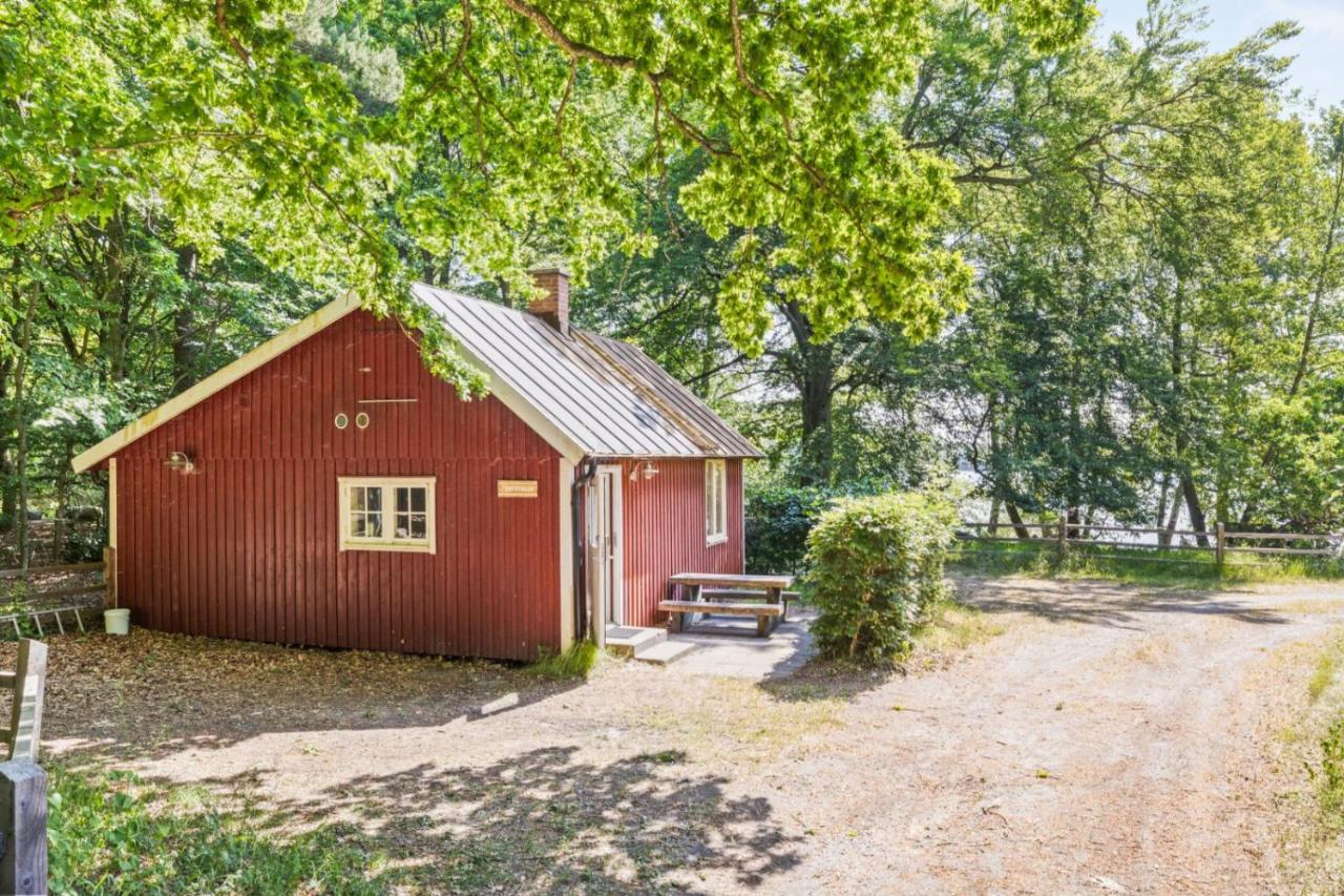 Fiskestugan – Country side cottage by lake - Chambres d’hôtes