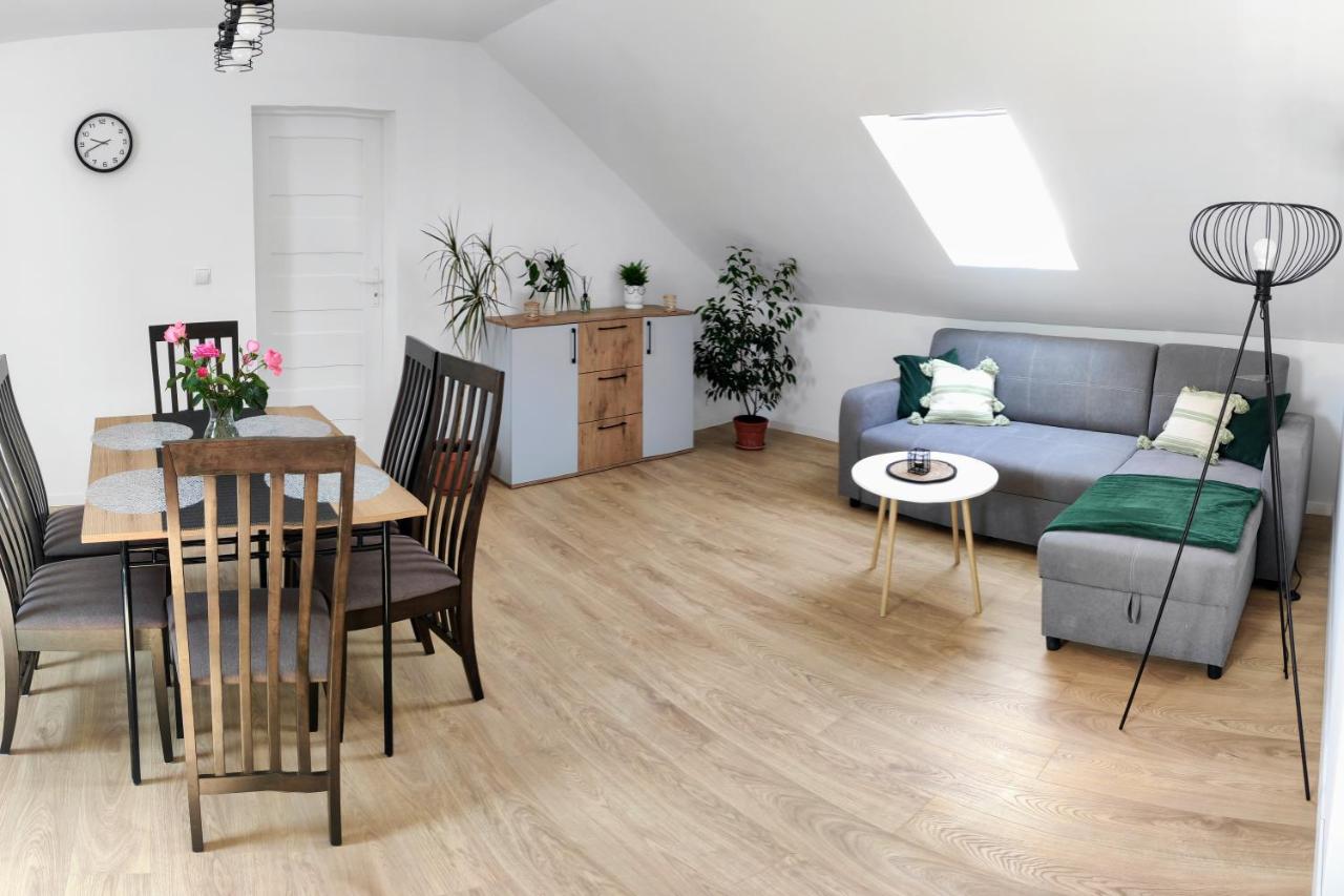 Zielony Zakątek - agroturystyka blisko morza - B&B Kierzkowo