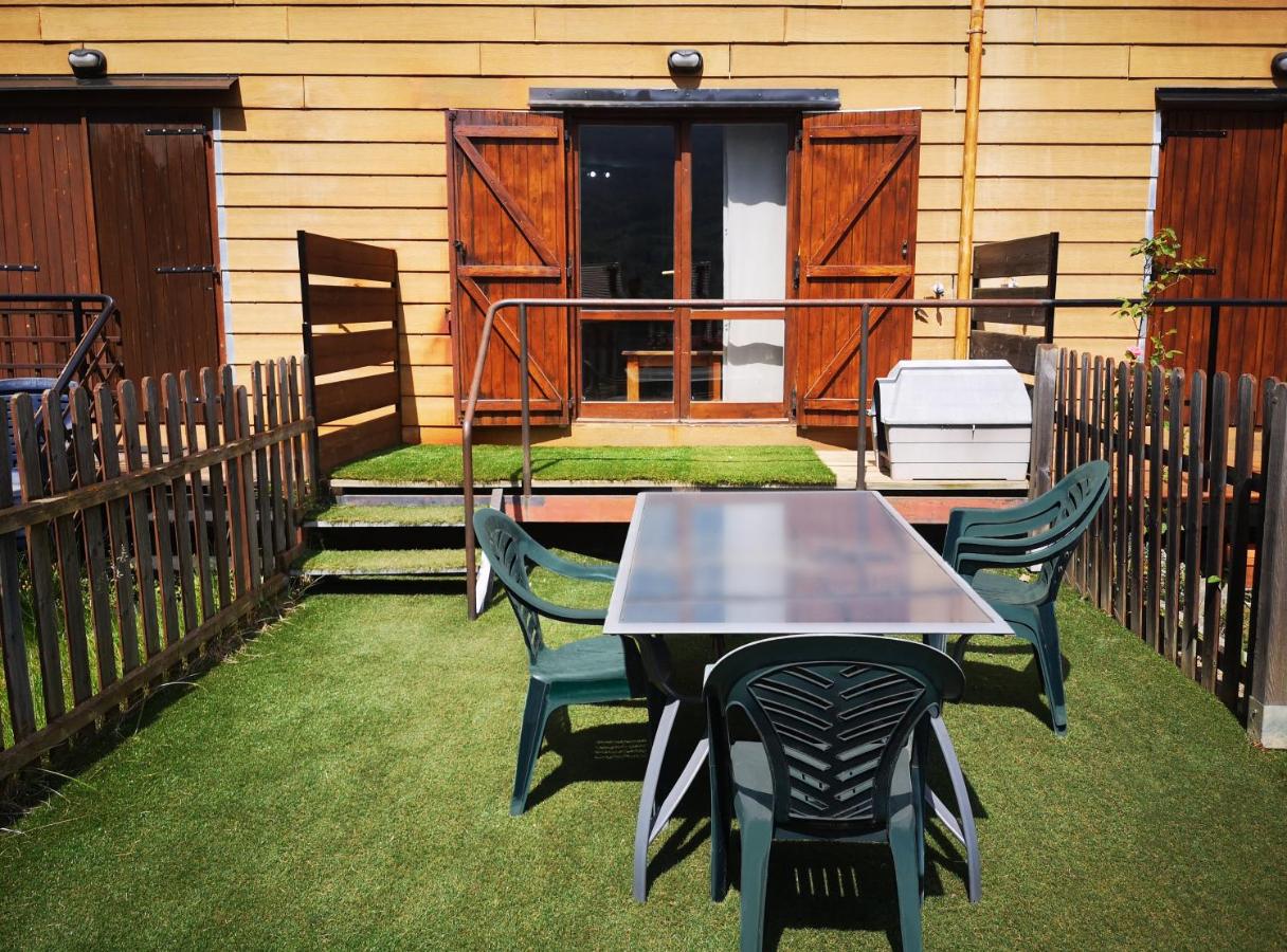 Dúplex con jardín en Pirineos, totalmente equipado - Ferienwohnung