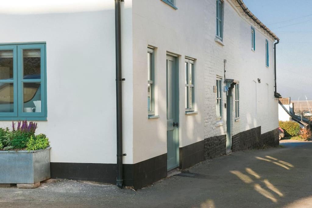 Oyster Cottage, 200 year old Fisherman's Cottage - Bed and Breakfast Wells-next-the-Sea