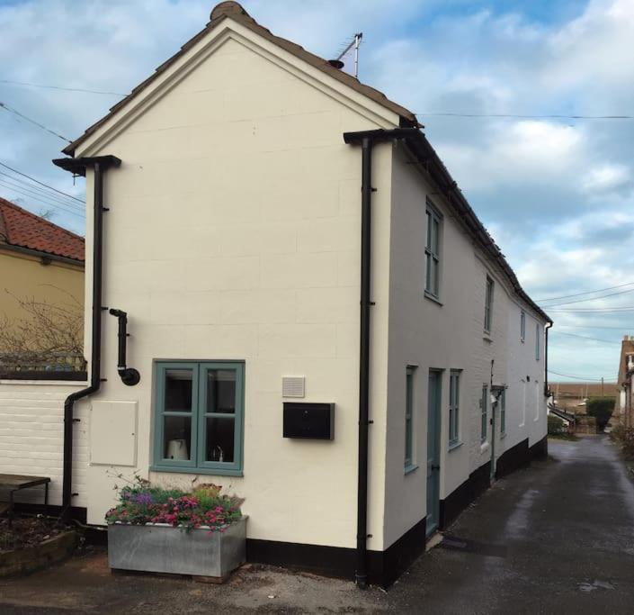 Oyster Cottage, 200 year old Fisherman's Cottage - B&B Wells-next-the-Sea