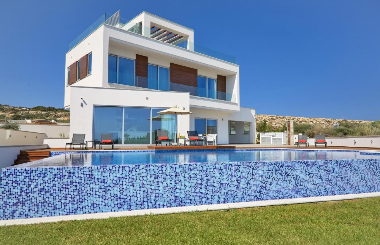 B&B Ayia Napa - Sea Pearl Luxury Beachfront Villas - Bed and Breakfast Ayia Napa