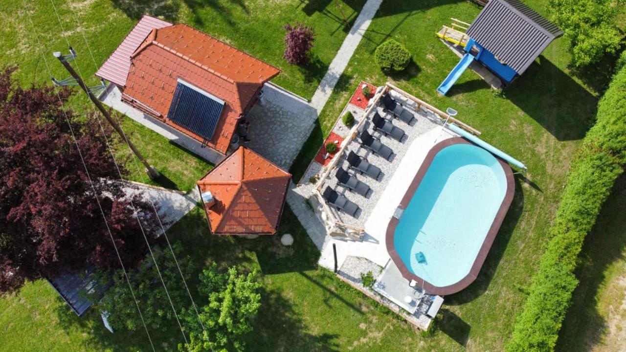 B&B Šmarje pri Jelšah - GREEN LAND Family Fun Sport Resort - Bed and Breakfast Šmarje pri Jelšah