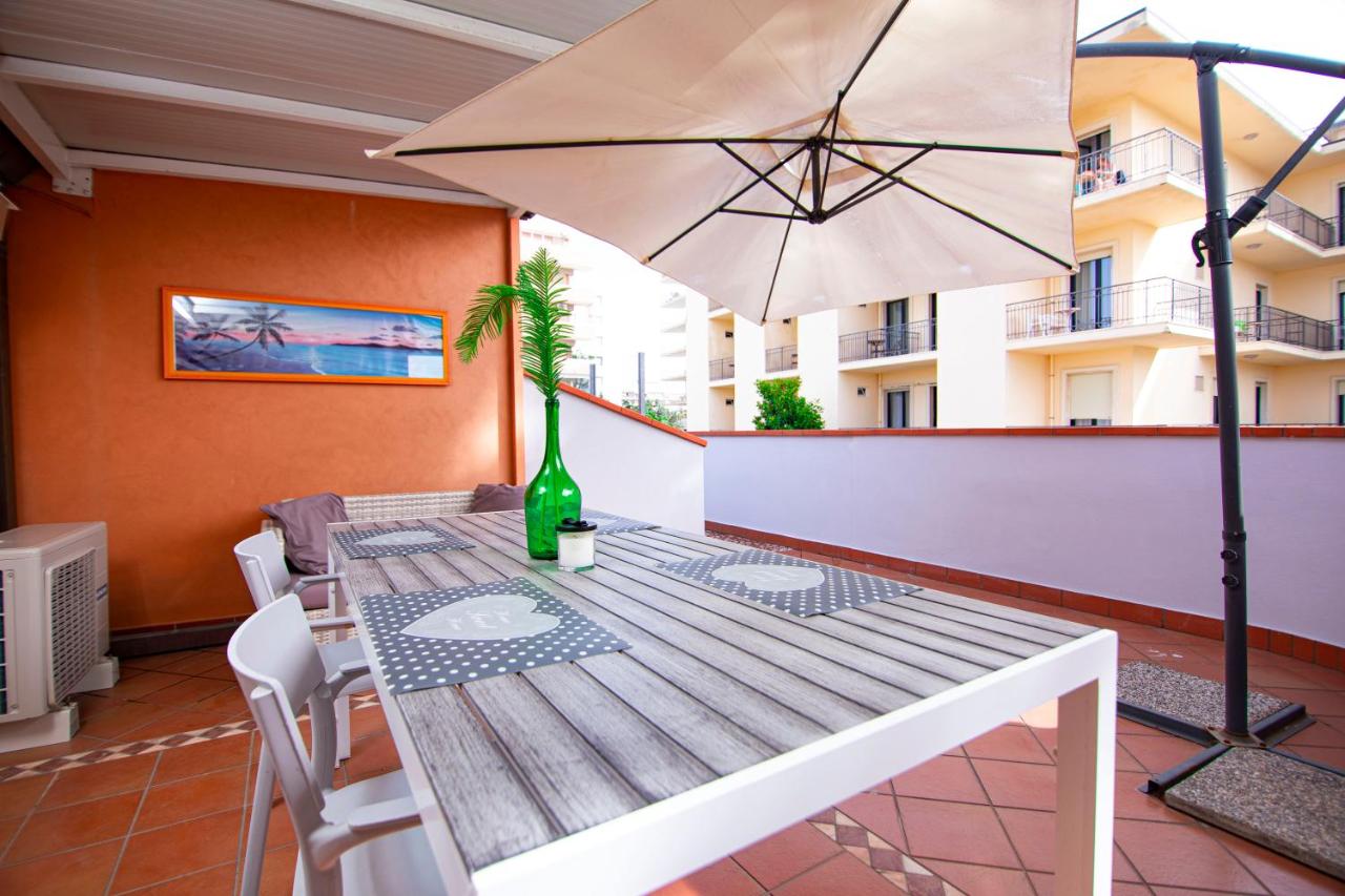 Prime blue suite - Giardini - B&B