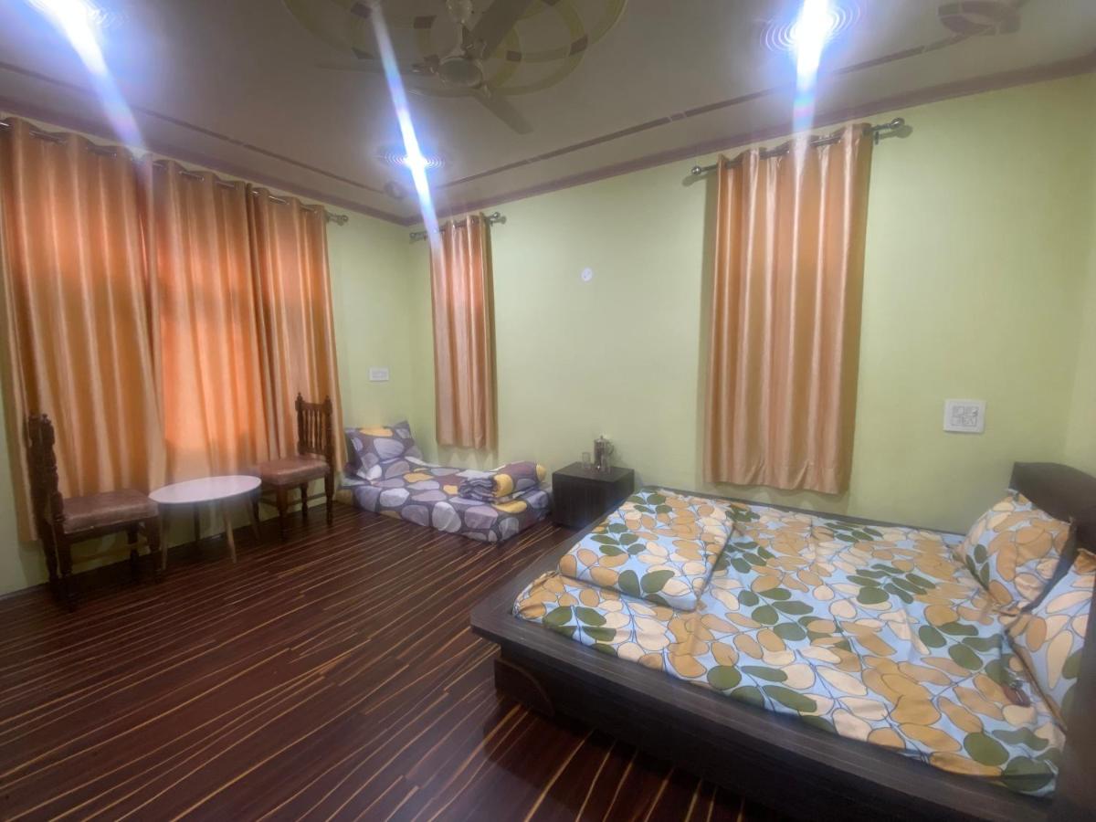 Quadruple Room with Private External Bathroom