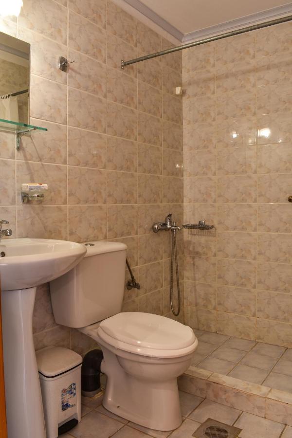 ΑΘΑΜΑΣ - B&B Athamánio