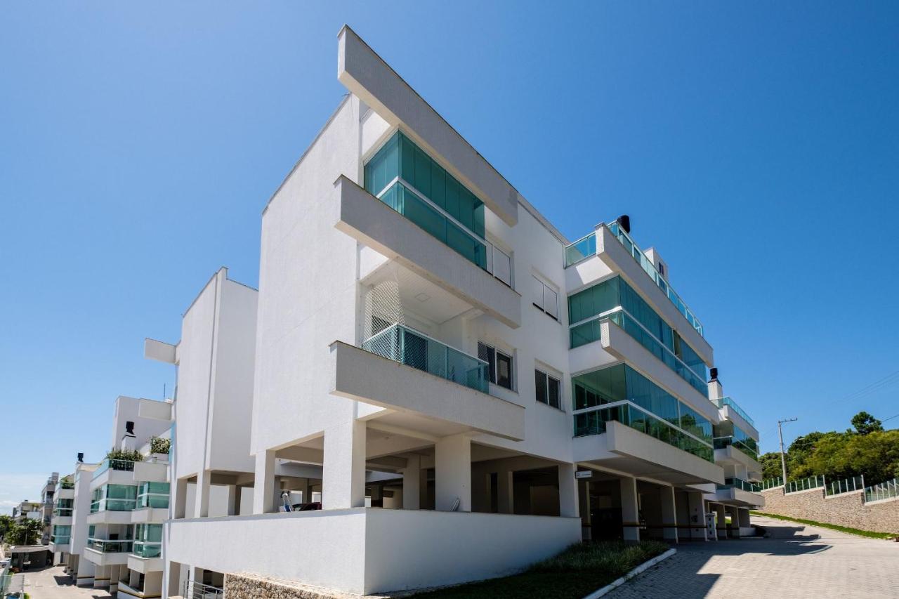 Cobertura c/jacuzzi e churrasq em Jurerê RVO401 - Ferienwohnung