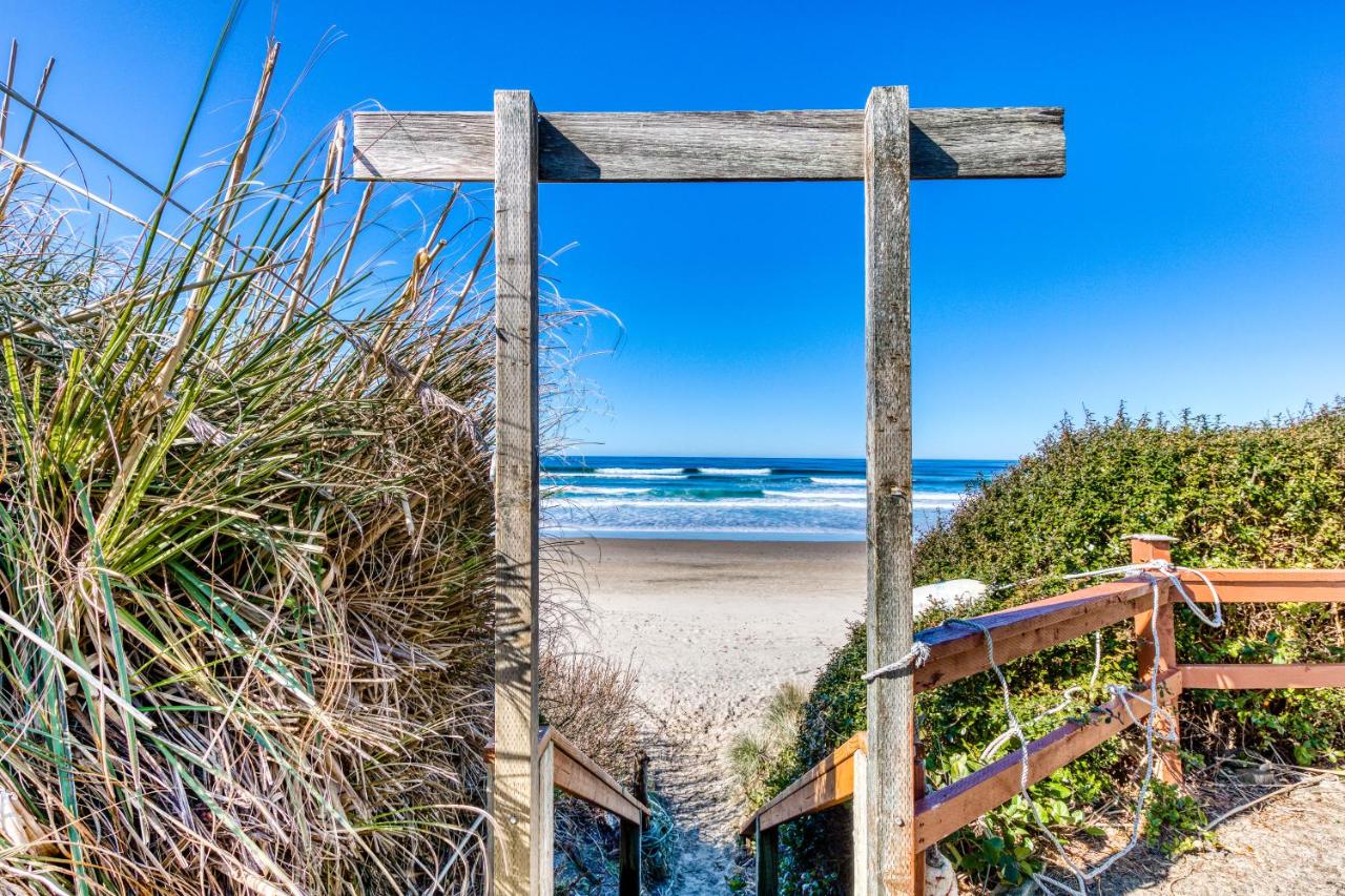 Cape Cod Cottages - Unit 8 - B&B