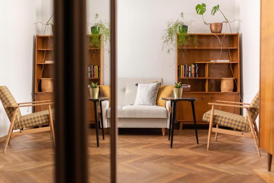 APARTAMENT VINTAGE parter